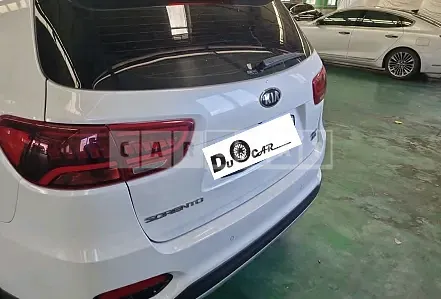 Photo 2 of 8: 2020 Kia Sorento, VIN KNAPK81BDLA604954 — Korean insurance auction
