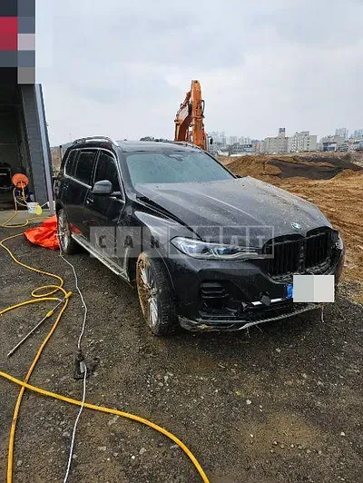Photo 1 of 11: 2022 BMW X7 xDrive40d, VIN WBATB4107N9L00700 — Korean insurance auction