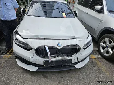 Photo 1 of 7: 2021 BMW 118d — Korean insurance auction
