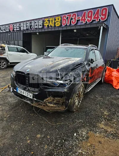 Photo 1 of 10: 2022 BMW X7 xDrive 40d, VIN WBATB4107N9L00700 — Korean insurance auction