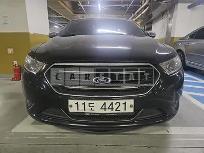 2015 Ford Taurus