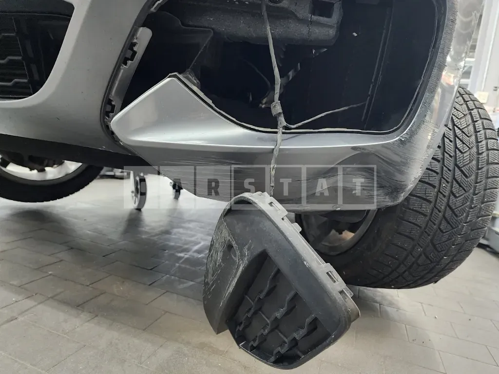 Photo 2 of 40: 2018 BMW X6 xDrive40d, VIN WBAKV4101J0X02830 — Korean insurance auction