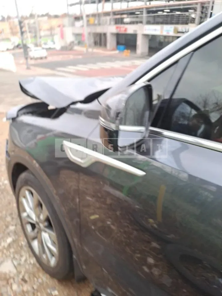 Photo 2 of 23: 2021 Kia Sorento 2.2, VIN KNARL81BGMA103199 — Korean insurance auction