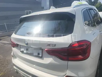 Photo 1 of 27: 2018 BMW X3 xDrive20d, VIN WBATX3107JLB64712 — Korean insurance auction