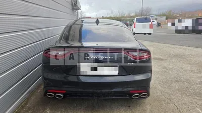 Photo 1 of 13: 2019 Kia Stinger — Korean insurance auction