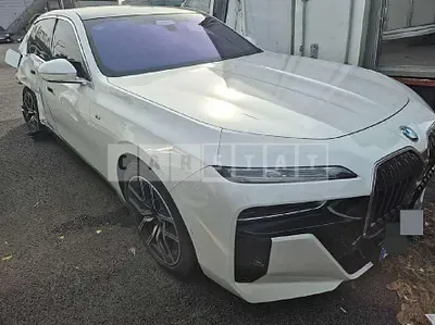 Photo 1 of 12: 2024 BMW 740i xDrive — Korean insurance auction