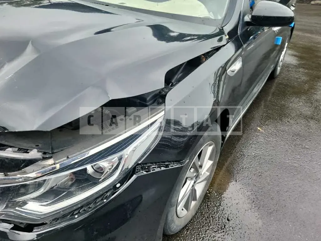 Photo 2 of 10: 2019 Kia K5, VIN KNAGS416BKA272594 — Korean insurance auction