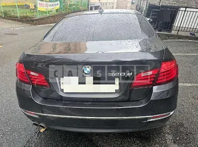 Photo 1 of 3: 2014 BMW 520d — Korean insurance auction