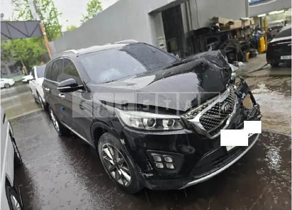 Photo 2 of 5: 2016 Kia Sorento — Korean insurance auction
