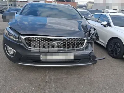 Photo 1 of 18: 2015 Kia Sorento 2.2 — Korean insurance auction