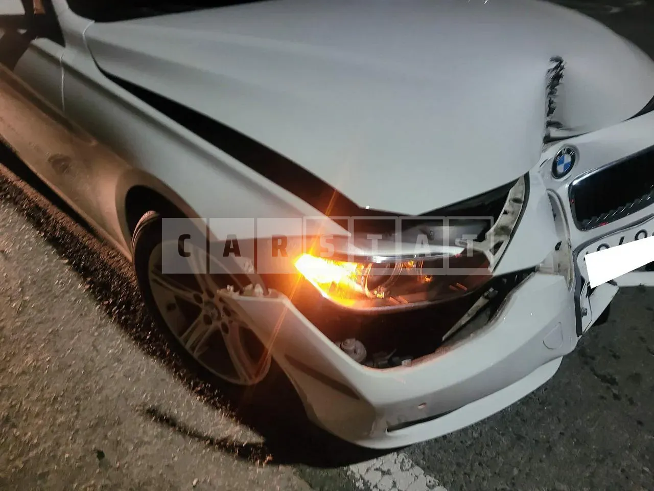 Photo 2 of 8: 2015 BMW 320d, VIN WBA3D3109FK278407 — Korean insurance auction