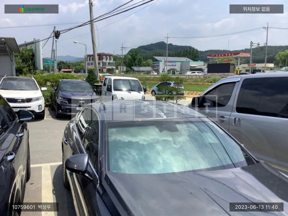 Photo 2 of 17: 2020 Genesis G80, VIN KMTGB41CBMU038686 — Korean insurance auction