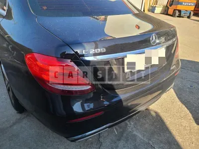 Photo 1 of 7: 2016 Mercedes-Benz E 200, VIN WDDZF4CB3HA112197 — Korean insurance auction