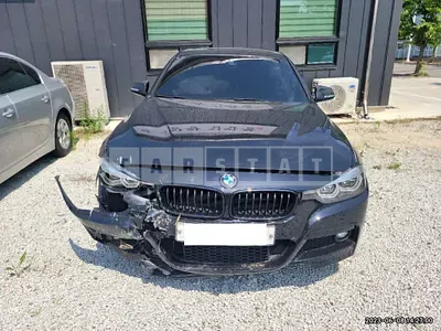 Photo 1 of 19: 2018 BMW 320i, VIN WBA8A910XJAH11610 — Korean insurance auction