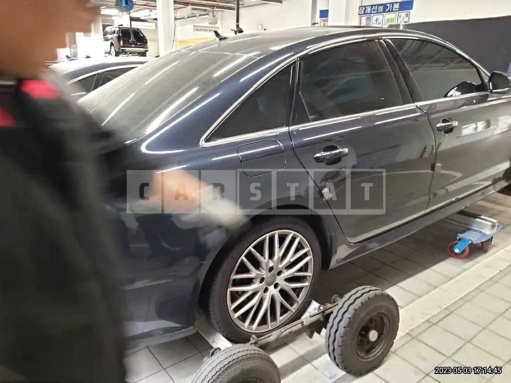 Photo 2 of 19: 2018 Audi A6 35 TDI, VIN WAUZZZ4G7JN103331 — Korean insurance auction
