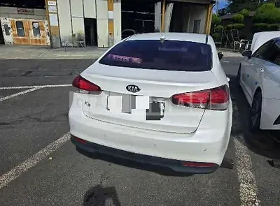 Photo 1 of 8: 2017 Kia Kz — Korean insurance auction