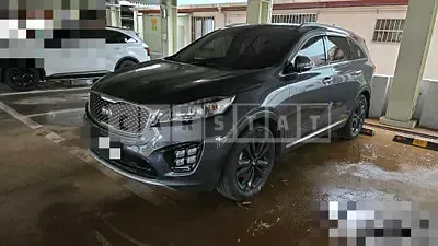 Photo 1 of 8: 2017 Kia Sorento — Korean insurance auction