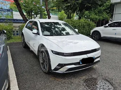 Photo 1 of 19: 2025 Hyundai IONIQ 5 — Korean insurance auction