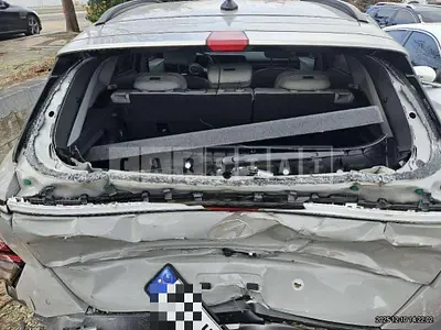Photo 1 of 28: 2024 Hyundai Kona Hybrid — Korean insurance auction