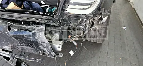 Photo 2 of 41: 2016 BMW 750Li xDrive — Korean insurance auction