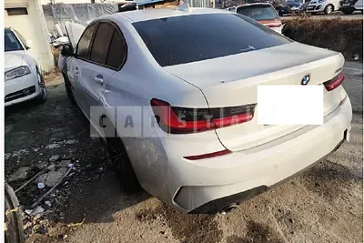 Photo 1 of 16: 2021 BMW 320d, VIN WBA5V5107MFK56512 — Korean insurance auction