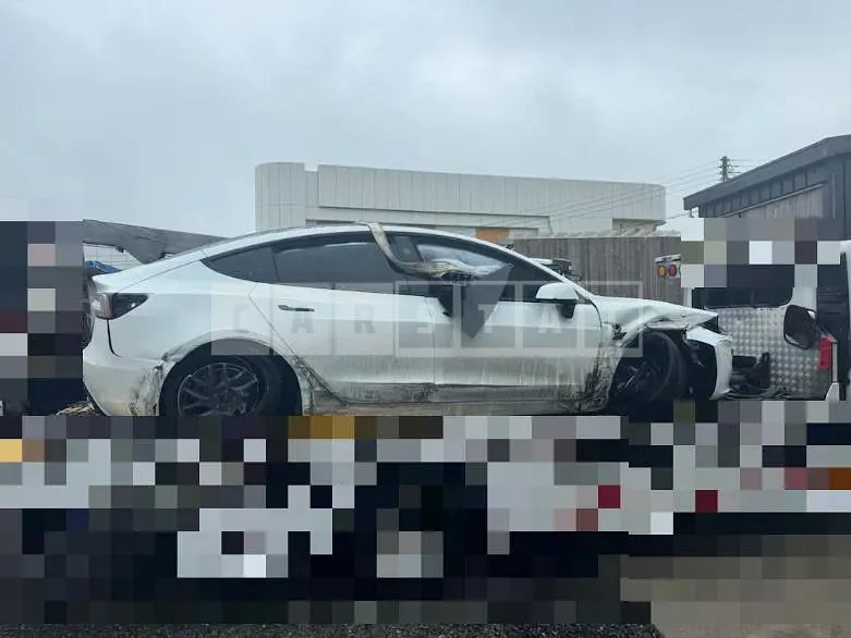 Photo 2 of 4: 2024 Tesla Model 3 Long Range — Korean insurance auction