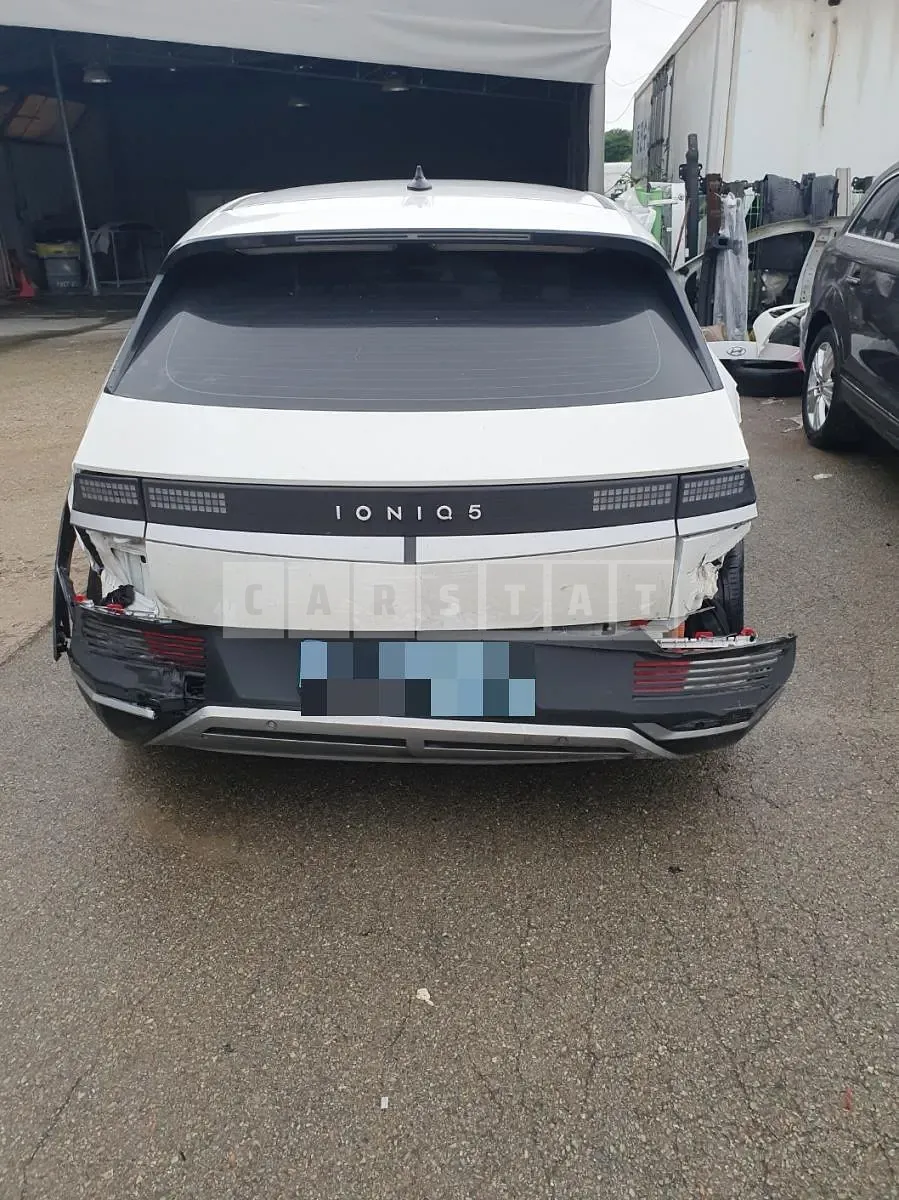 Photo 2 of 20: 2021 Hyundai IONIQ 5 Laurange — Korean insurance auction
