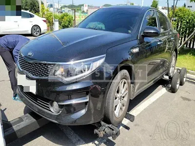 Photo 1 of 21: 2017 Kia K5, VIN KNAGT416BJA231366 — Korean insurance auction