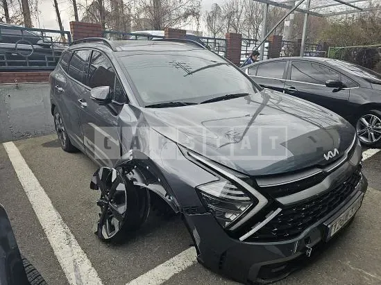 Photo 2 of 9: 2022 Kia Sportage — Korean insurance auction