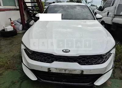 Photo 1 of 19: 2020 Kia K5 — Korean insurance auction