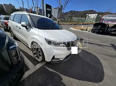 Photo 1 of 20: 2023 Kia Carnival — Korean insurance auction