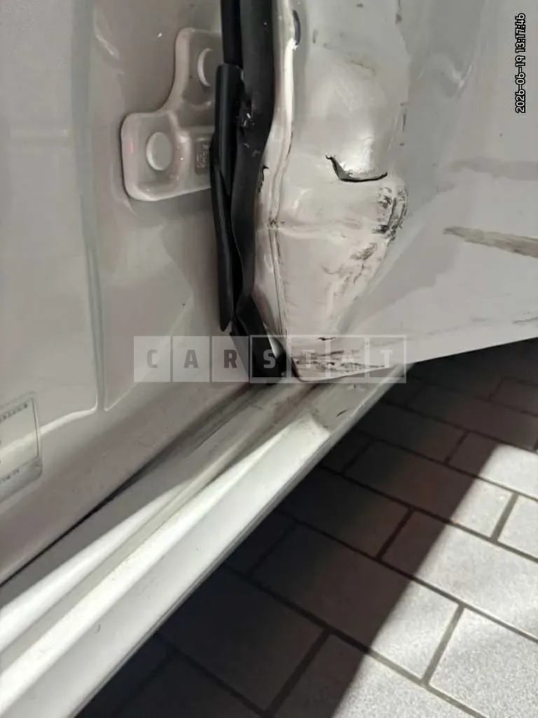 Photo 2 of 9: 2020 Mercedes-Benz E 250 — Korean insurance auction