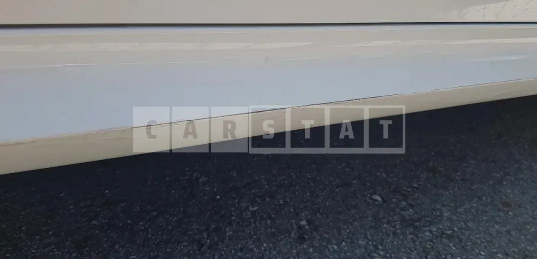 Photo 2 of 9: 2021 BMW 520i, VIN WBA11BH08MCF56885 — Korean insurance auction