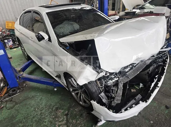 Photo 2 of 31: 2017 BMW 530i — Korean insurance auction