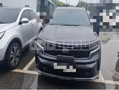 Photo 1 of 32: 2020 Kia Sorento, VIN KNARM81BHMA040157 — Korean insurance auction