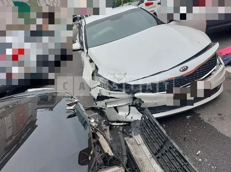 Photo 2 of 2: 2018 Kia K5 LPG — Korean insurance auction