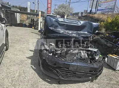 Photo 1 of 31: 2020 Kia K5 — Korean insurance auction