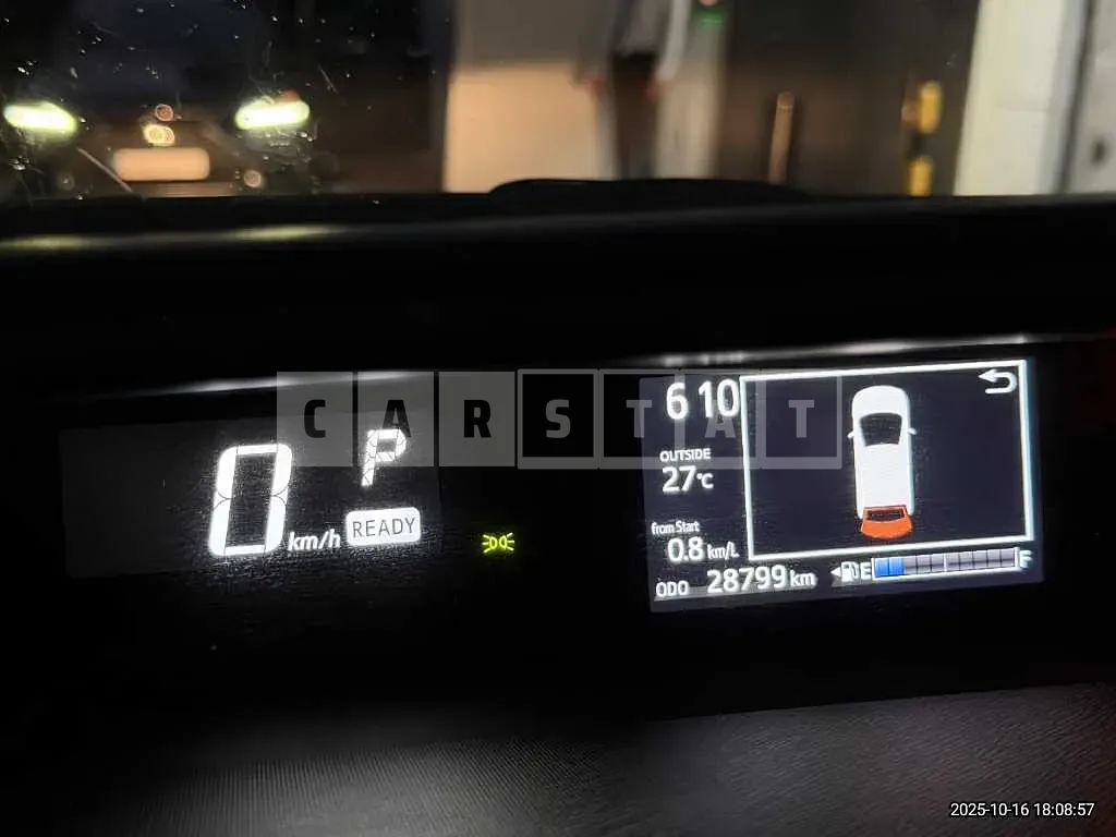 Photo 2 of 24: 2020 Toyota Prius C — Korean insurance auction