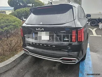 Photo 1 of 14: 2022 Kia Sorento 1.6 (Hybrid), VIN KNARL81GDNA106880 — Korean insurance auction