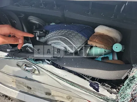 Photo 2 of 14: 2019 Hyundai Kona Electric, VIN KMHK281GFKU047160 — Korean insurance auction