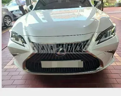 Photo 1 of 30: 2018 Lexus ES300h — Korean insurance auction