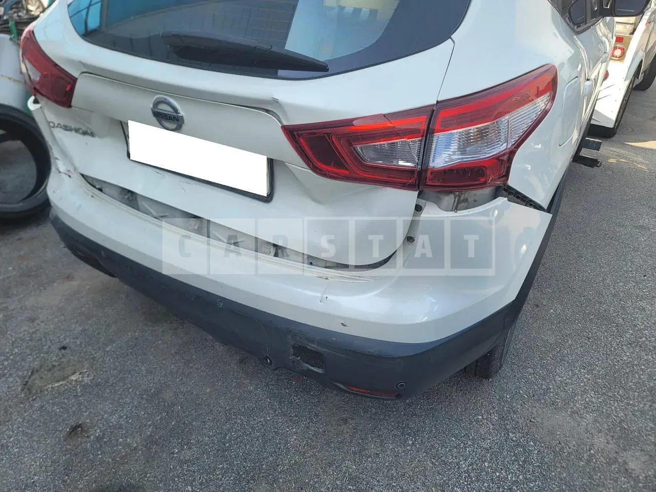 Photo 2 of 10: 2015 Nissan Qashqai, VIN SJNDJ18EXFA405015 — Korean insurance auction