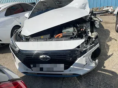 Photo 1 of 9: 2016 Hyundai IONIQ — Korean insurance auction