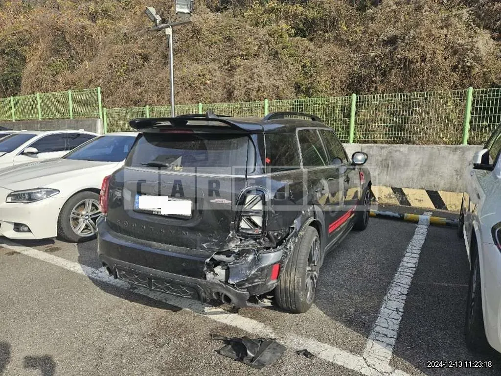 Photo 2 of 50: 2022 MINI John Cooper Works Countryman ALL4 — Korean insurance auction