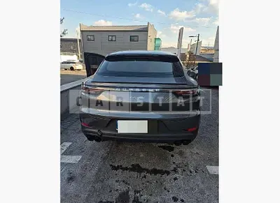 Photo 1 of 5: 2022 Porsche Cayenne Coupe — Korean insurance auction