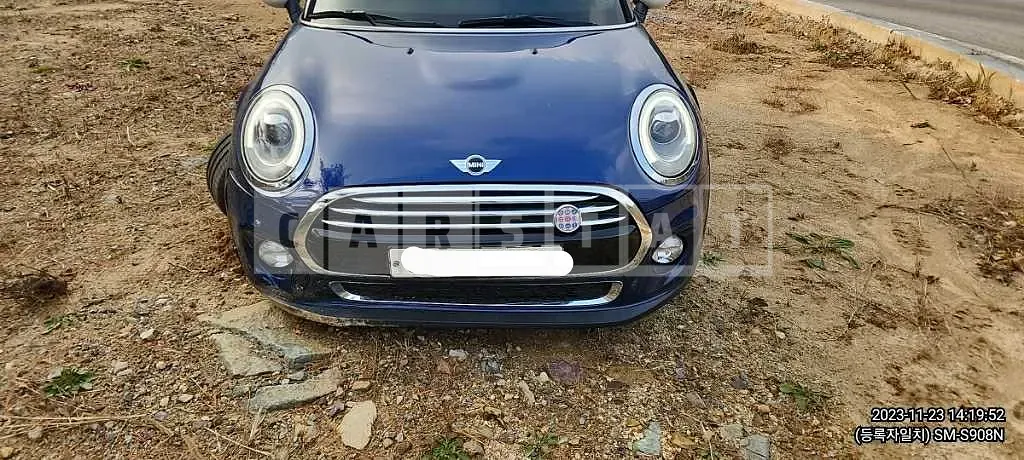 Photo 2 of 23: 2016 MINI Cooper, VIN WMWXU1106G2A93158 — Korean insurance auction