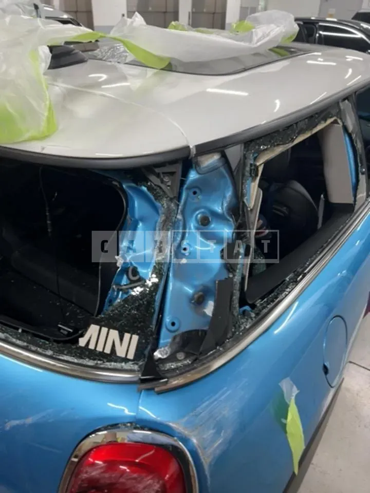 Photo 2 of 35: 2015 MINI Cooper D, VIN WMWXN310XFT957076 — Korean insurance auction