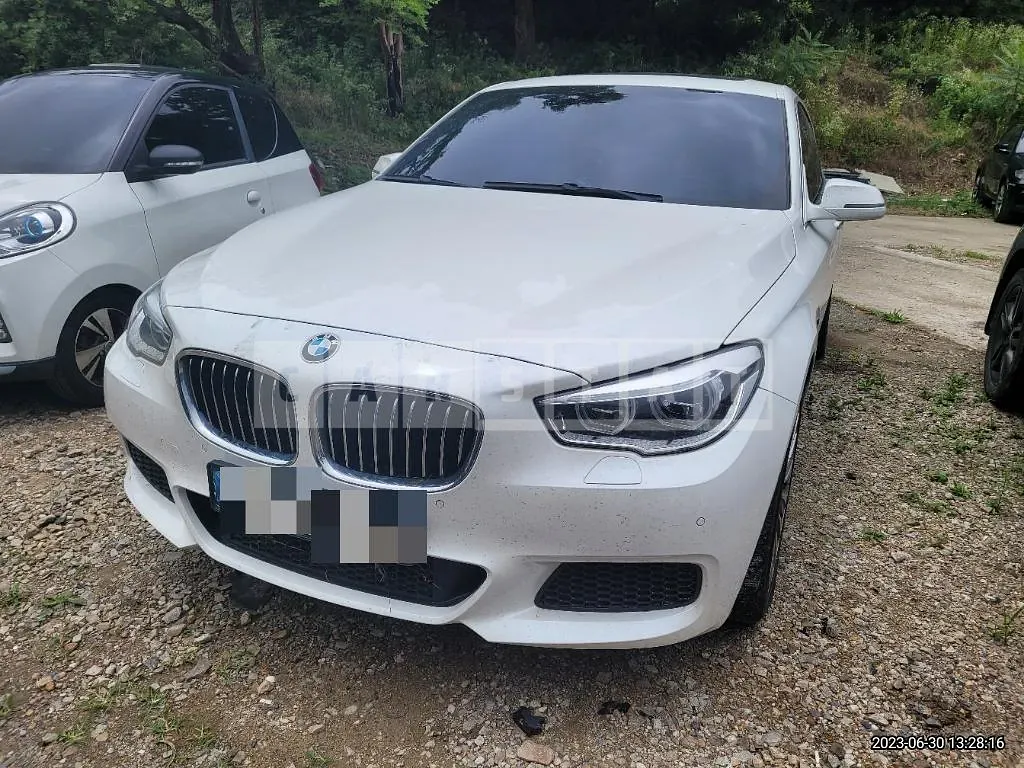 Photo 2 of 11: 2014 BMW Gran Turismo 30d xDrive — Korean insurance auction