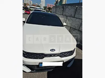 Photo 1 of 36: 2020 Kia K5 — Korean insurance auction
