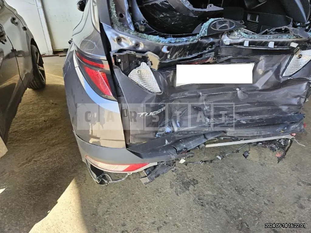 Photo 2 of 32: 2023 Hyundai Tucson — Korean insurance auction